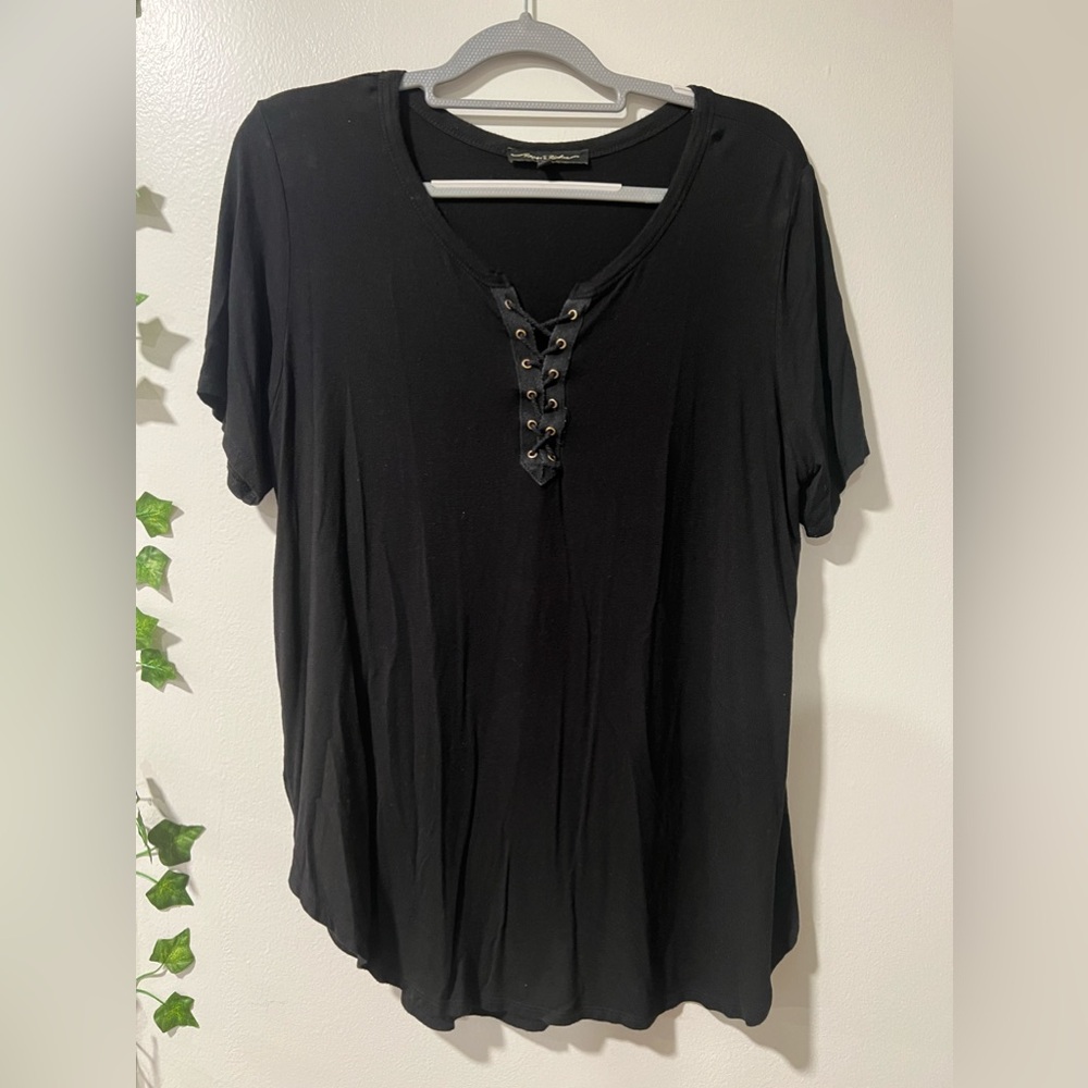 Criss-cross front Tunic tee